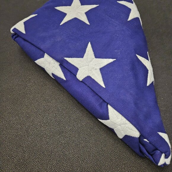 NEW VALLEY FORGE BEST 100% COTTON BUNTING AMERICAN FLAG - VETERAN CASKET 9.5'x5' - Picture 9 of 16